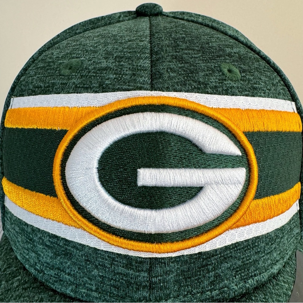 New Era Green and Yellow NFL Cap - Picture 4 of 10